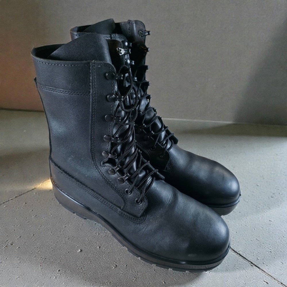 US Military General Purpose Boot Men's Size 9.5 XW Black Vibram Style USA Made
